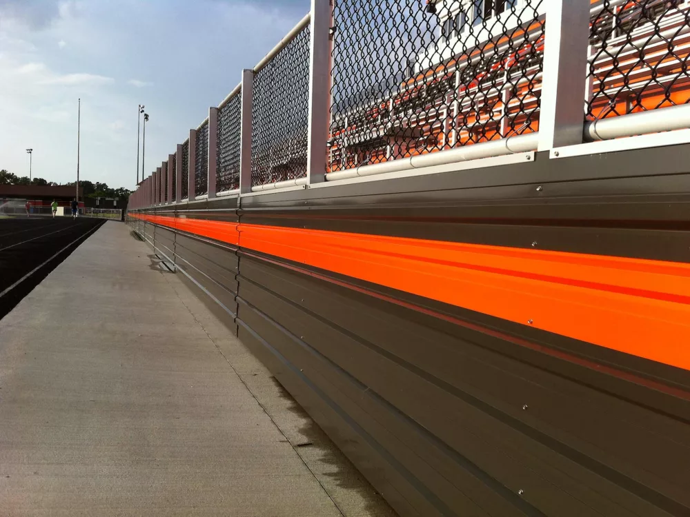 Elongated view of aluminum rail and closure system.